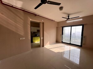 Room in 1 BHK Apartment at Kanakia Spaces Zen World, Kanjurmarg East – for Rent