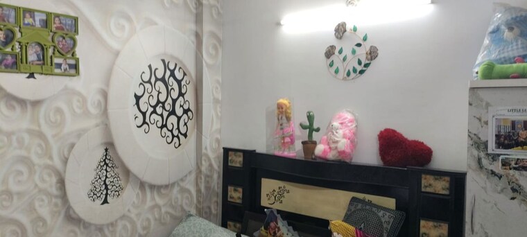 Room, uttam nagar 2 Bedroom 50 Sq.Yd. Builder Floor In Uttam Nagar Delhi 10687693