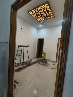 Room in 4 BHK Independent House at Almaspur – for Sale