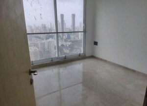 Room in 3 BHK Apartment at Marathon Monte South, Byculla West – for Rent