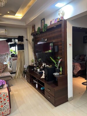 Furnished Amenities in 2 BHK Apartment at Kharghar Sector 19 – for Rent