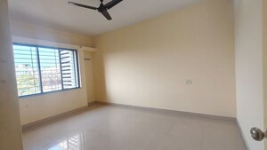 Room in 2 BHK Apartment at Arun Sheth Sanskriti, Wakad – for Rent