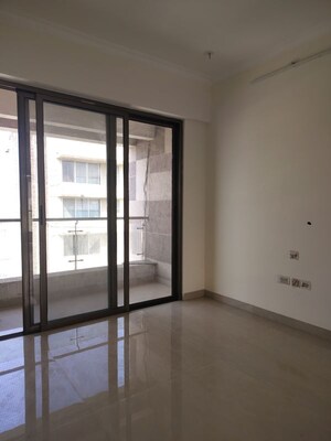 Staircase in 3 BHK Apartment at L Nagpal Jaswant Heights, Khar West – for Rent