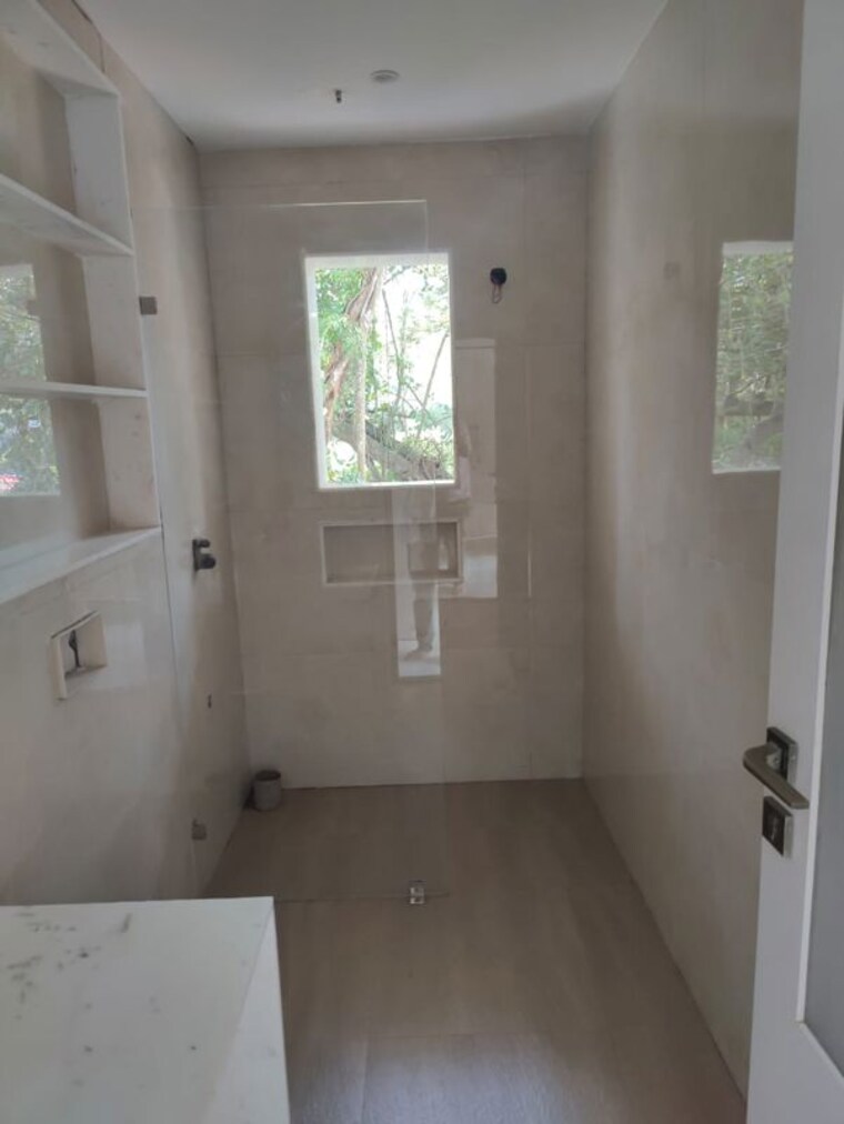 Bathroom, cunchelim 5 Bedroom 3100 Sq.Ft. Penthouse In Cunchelim Goa 10710468