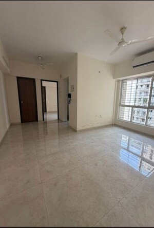 2 BHK Apartment For Rent in Lodha Amara, Kolshet Road