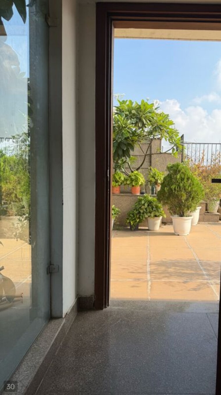 Balcony, panchsheel park 4 Bedroom 2740 Sq.Ft. Builder Floor In Panchsheel Park Delhi 10710547