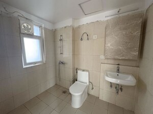 Bathroom in 3 BHK Builder Floor at Sector 21 – for Rent