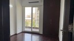 2.5 BHK +  1480 Sq.Ft. Apartment in Microtek Greenburg