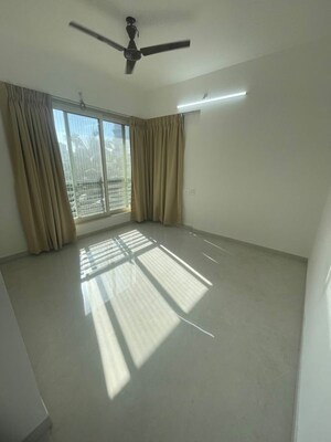 Room in 3 BHK Apartment at Andheri CHS, Andheri West – for Rent