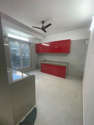 Furnished Amenities in 3 BHK Apartment at Andheri CHS, Andheri West – for Rent