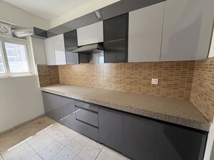 Kitchen in 3 BHK Builder Floor at Sector 21 – for Rent