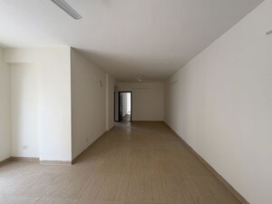 Room in 3 BHK Builder Floor at Sector 21 – for Rent