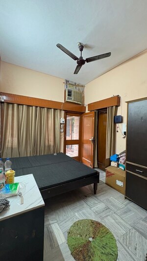 1 RK Apartment For Rent in Sector 17