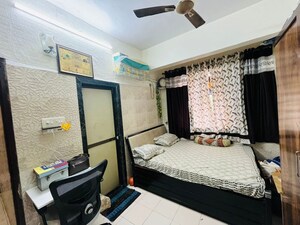 1 RK Apartment For Rent in Mahavir Tower Ghansoli, Ghansoli