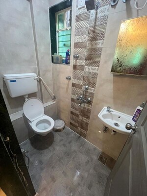 Bathroom in 2 BHK Apartment at Byculla – for Sale