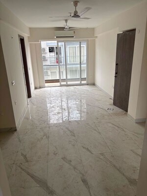 Room in 4 BHK Builder Floor at Sector 23 – for Rent