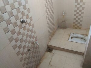 Bathroom in 1 BHK Villa at Jivraj Park – for Rent