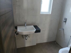 Bathroom in 2 BHK Builder Floor at Sector 21 – for Rent