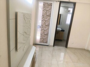 Room in 2 BHK Builder Floor at Sector 22 – for Rent