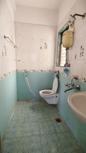 Bathroom in 1 BHK Apartment at Sadguru Complex I, Goregaon East – for Rent