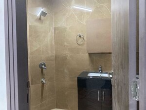 Bathroom in 2 BHK Builder Floor at Sector 21 – for Rent