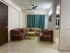 2 BHK Builder Floor For Rent in Sector 21