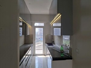 2 BHK Builder Floor For Rent in Sector 21