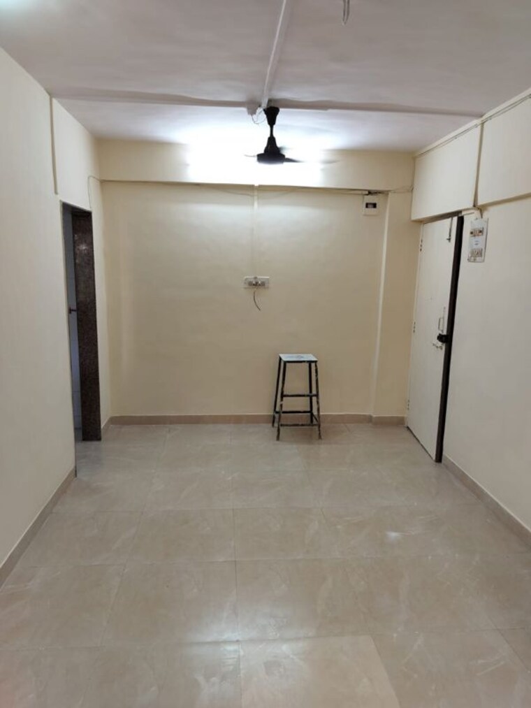 Room, shiv-kirti-apartment 1 Bedroom 450 Sq.Ft. Apartment In Malad West Mumbai 10710744