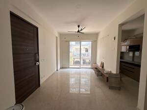 1 BHK Builder Floor For Rent in Sector 21