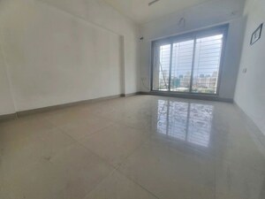 Room in 3 BHK Apartment at Byculla – for Sale