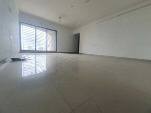 Room in 3 BHK Apartment at Byculla – for Sale