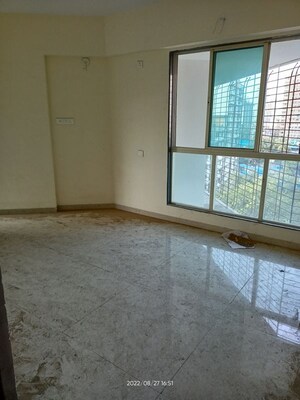 Room in 1 BHK Apartment at Sharda Edifice Celestial, Bhandup West – for Sale