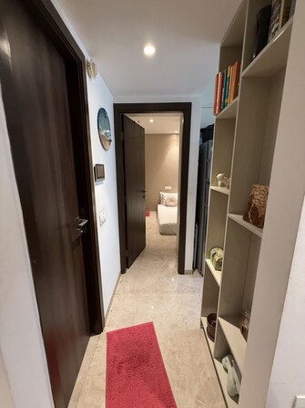 1 BHK +  400 Sq.Ft. Apartment in Hiranandani Regent Hill