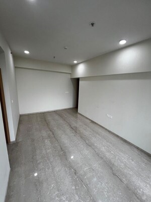 Room in 3 BHK Apartment at Piramal Aranya, Byculla – for Sale
