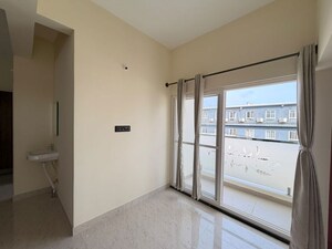 Room in 2 BHK Apartment at Stage 1 – for Rent