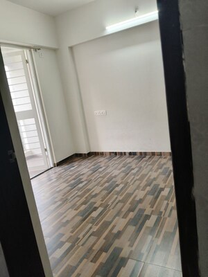Bedroom in 2 BHK Apartment at Caratlane Marigold, Tathawade – for Rent
