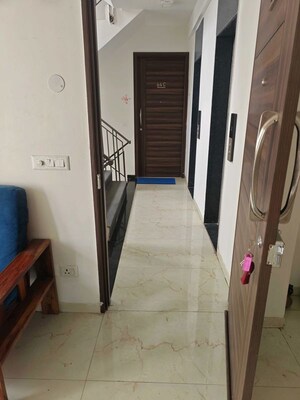 Building Lobby in 1 BHK Builder Floor at Sector 21 – for Rent