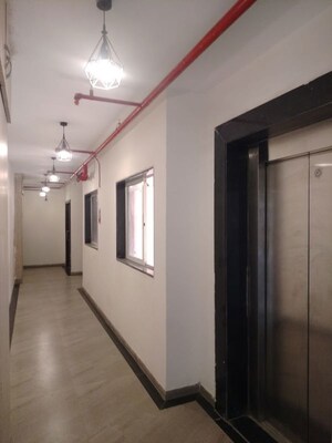 Lift in 2 BHK Apartment at Shraddha Evoque, Bhandup West – for Sale