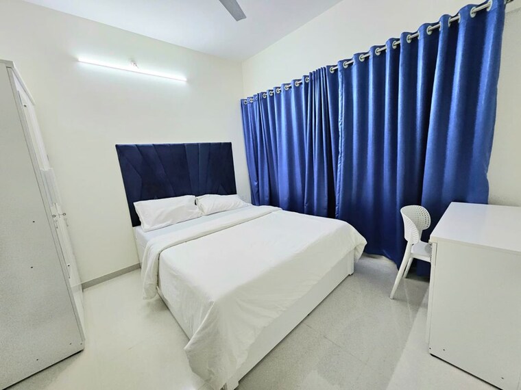 Master Bedroom, omkar-signet 1 Bedroom 345 Sq.Ft. Apartment In Malad East Mumbai 10710840