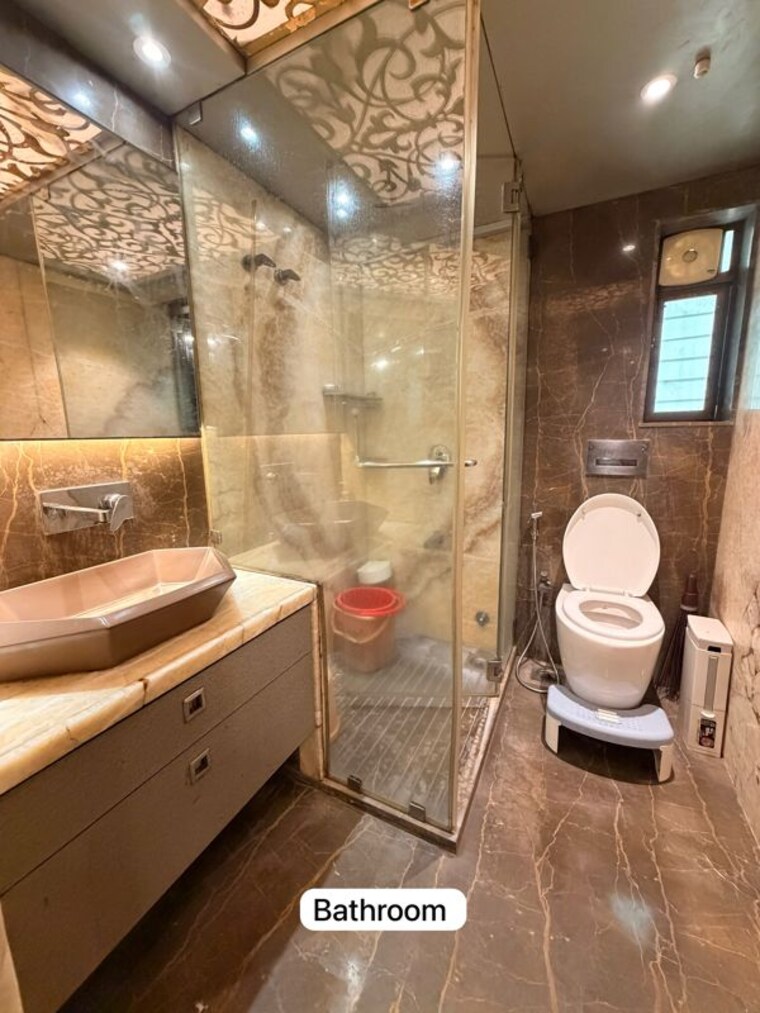 Bathroom, kaustubh-usha-colony-chs 3 Bedroom 1000 Sq.Ft. Apartment In Malad West Mumbai 10710856