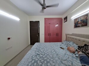 Bedroom in 3 BHK Builder Floor at Sector 23 – for Rent