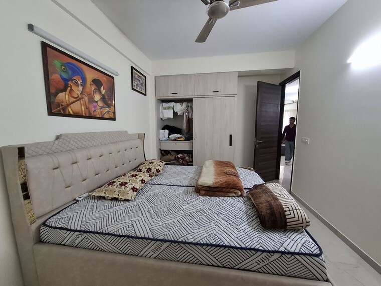 Bedroom, sector 23 3 Bedroom 1600 Sq.Ft. Builder Floor In Sector 23 Gurgaon 10710865