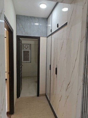 Building Lobby in 3 BHK Builder Floor at Sector 21 – for Rent