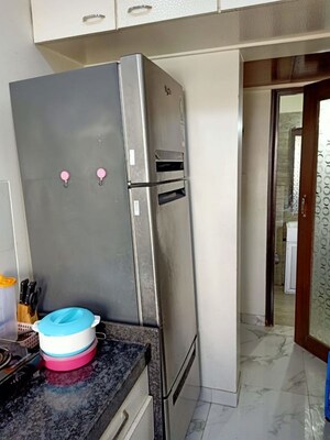Bathroom in 4 BHK Apartment at Raheja Ridgewood, Goregaon East – for Rent