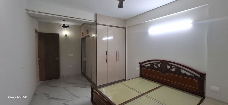 Bathroom, sector 23 1 Bedroom 950 Sq.Ft. Builder Floor In Sector 23 Gurgaon 10710884