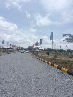 Plot For Sale in Sheriguda