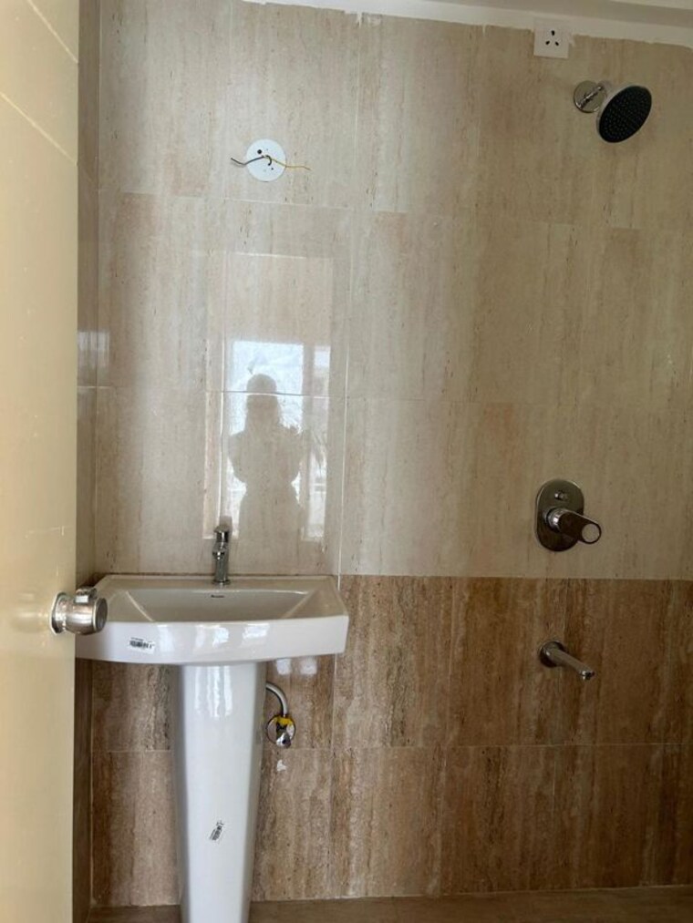 Bathroom, evershine-northeast-apartments 2 Bedroom 1005 Sq.Ft. Apartment In Gattahalli Bangalore 10710870
