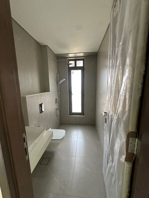 Attached Bathroom in 2 BHK Apartment at Byculla – for Sale