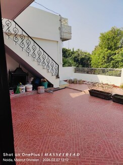 1 BHK +Builder Floor For Rent in Sector 52