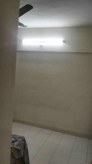 Room in 3 BHK Apartment at Kolte Patil Green Acre, Salunkhe Vihar Society – for Rent